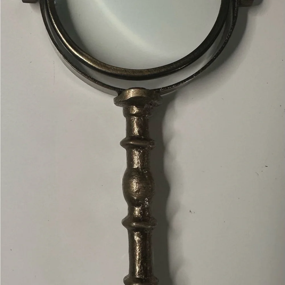 Vintage Brass Handle Magnifying Glass – 8” Decorative Desk Accessory